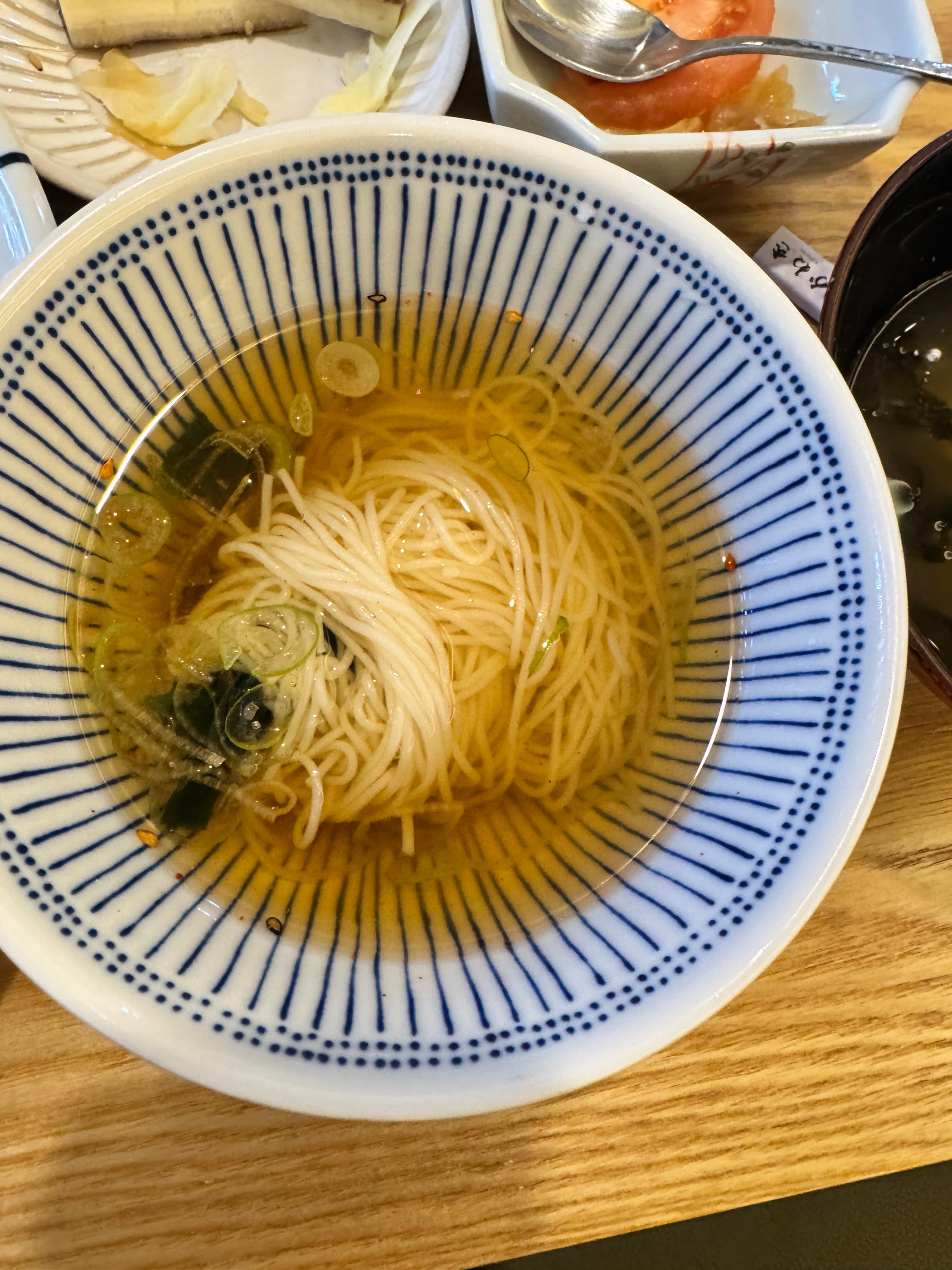 스시 코스 국수 메뉴